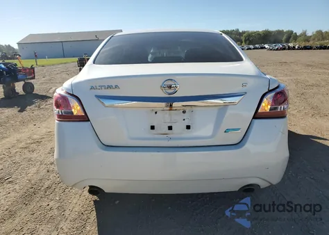 2013 Nissan Altima 2.5 z USA, uszkodzony, nr VIN 1N4AL3AP5DC914554
